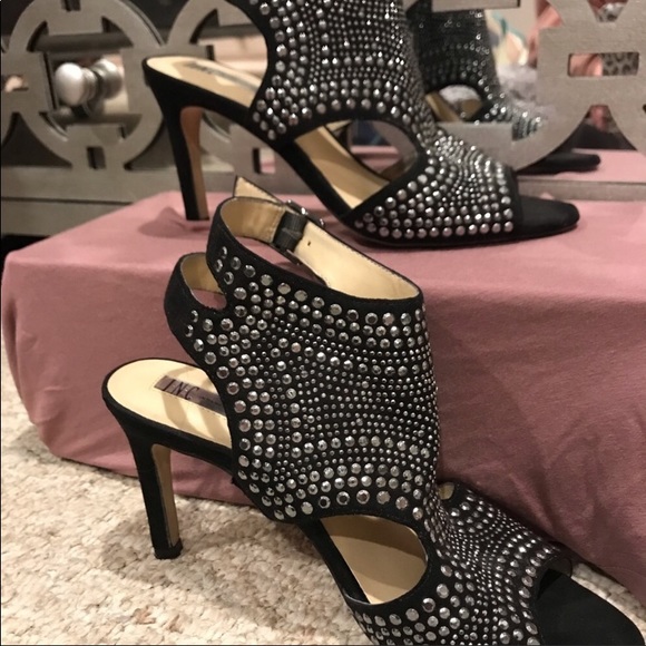 Embellished heels - Picture 2 of 8